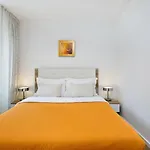 Dominus, Modernly Decorated In Center Apartman